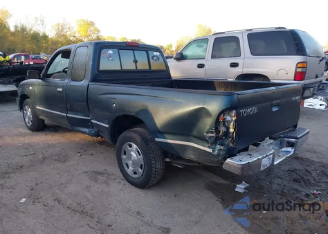 1998 Toyota Tacoma from USA, damaged, VIN 4TAVL52N6WZ079631